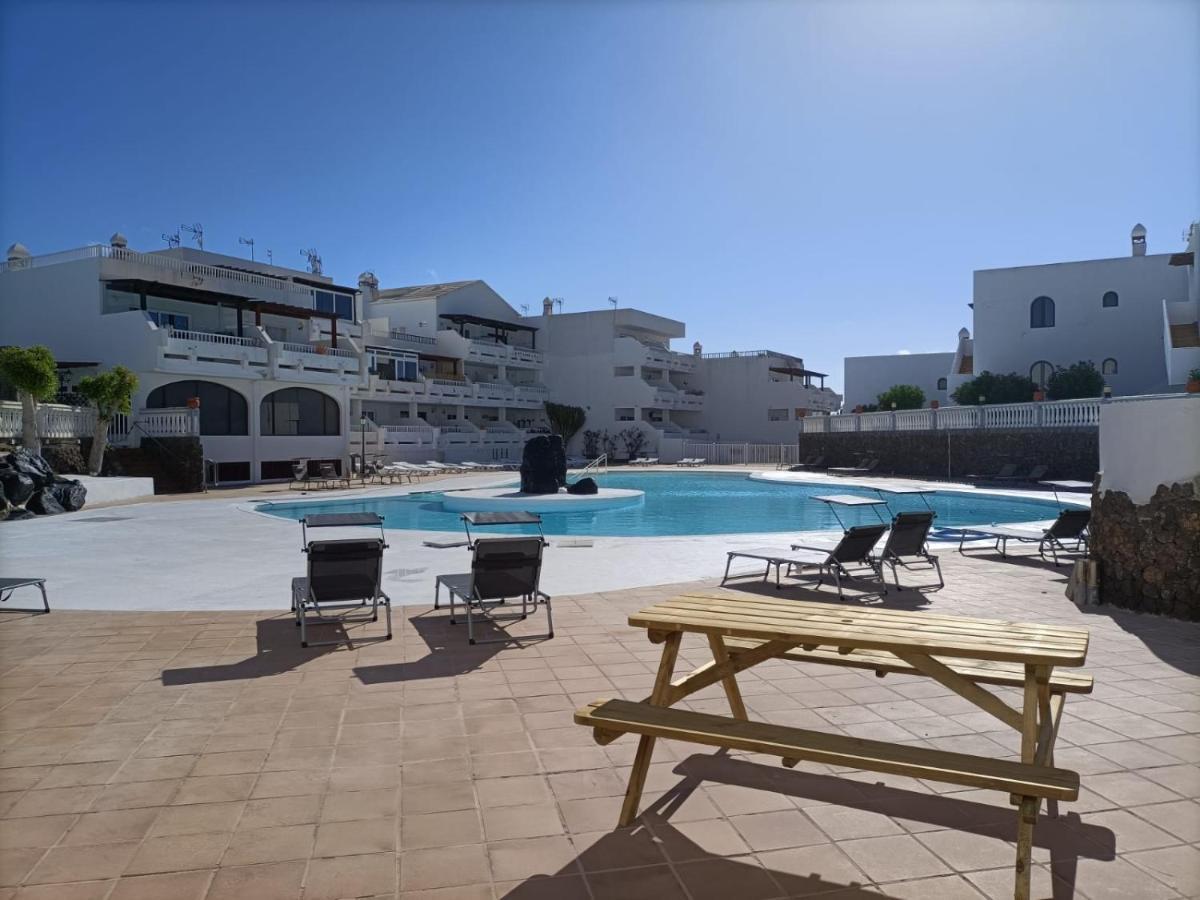 Apartamento Con Piscina Y Vistas -Le Petit Paradis Costa Teguise Extérieur photo